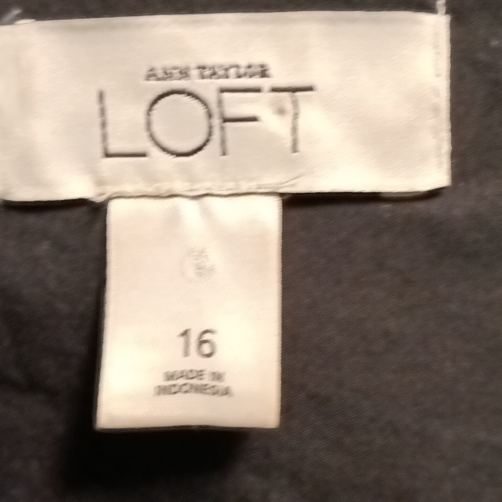 FINAL PRICE LOFT black dress w pleated back & bodice/buttoned side straps 16